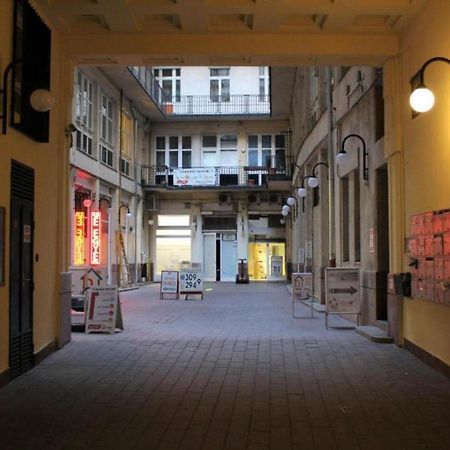 White Ship Apartman Budapest Eksteriør bilde