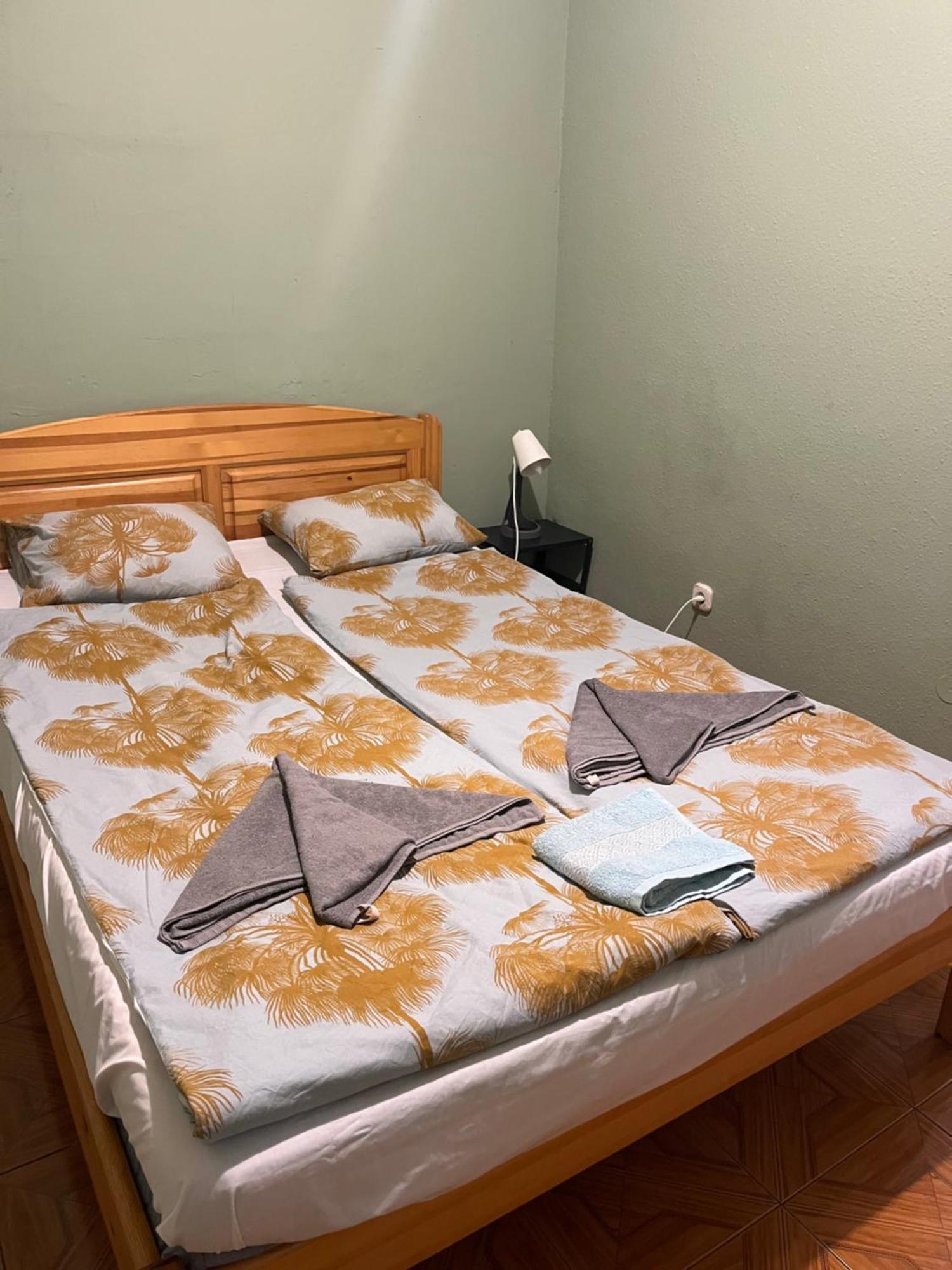 White Ship Apartman Budapest Eksteriør bilde