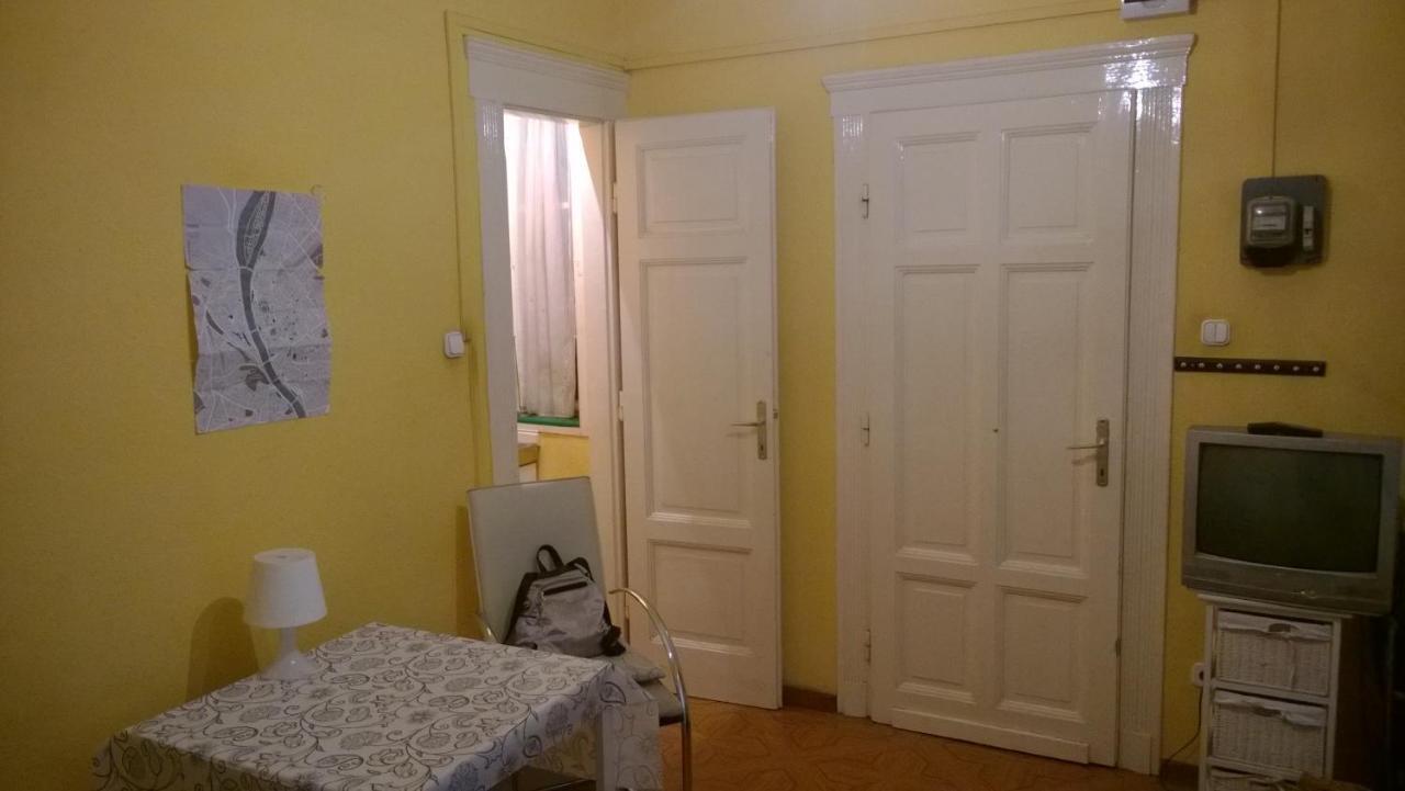 White Ship Apartman Budapest Eksteriør bilde
